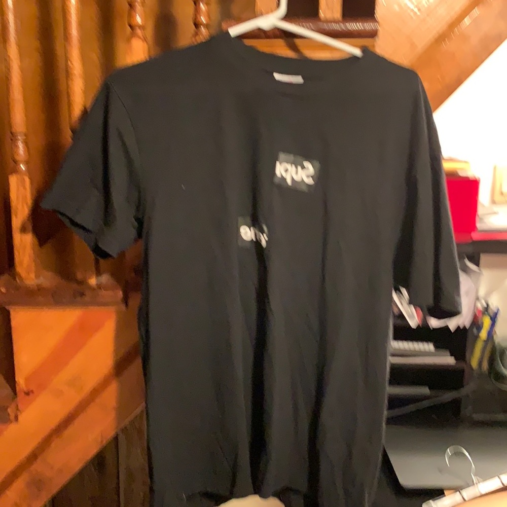 Real supreme T-shirt worn once size extra large